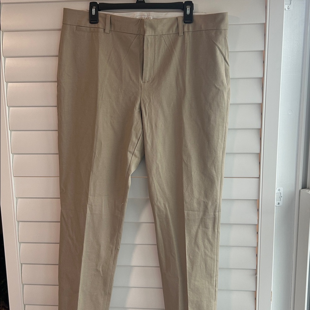 Crown & Ivy Dress Pants